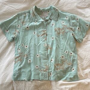 Columbia Mint Green Floral Button-Up Shirt